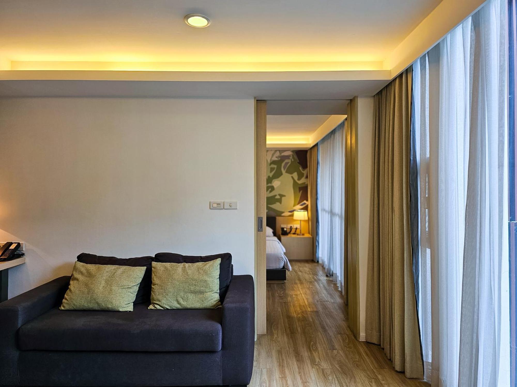 The Idle Hotel And Residence - Sha Plus Certified Ban Lam Rua Taek Εξωτερικό φωτογραφία